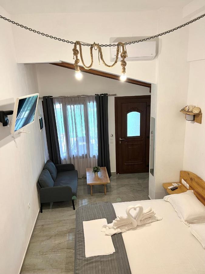 Pinelopi'S House Apartment Porto Koufo Exterior photo